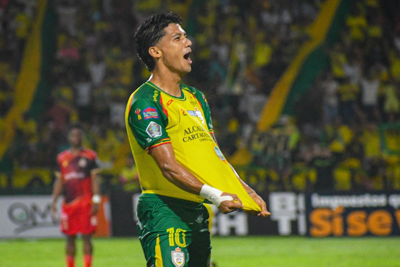 Fredy Montero is still balling out at 38 years old