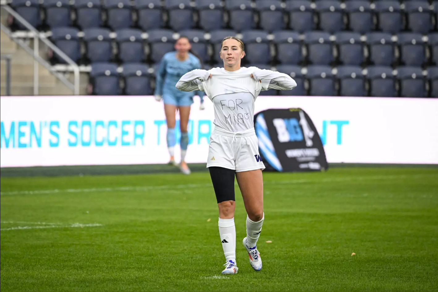 For Mia: UW women’s soccer’s Sweet 16 journey