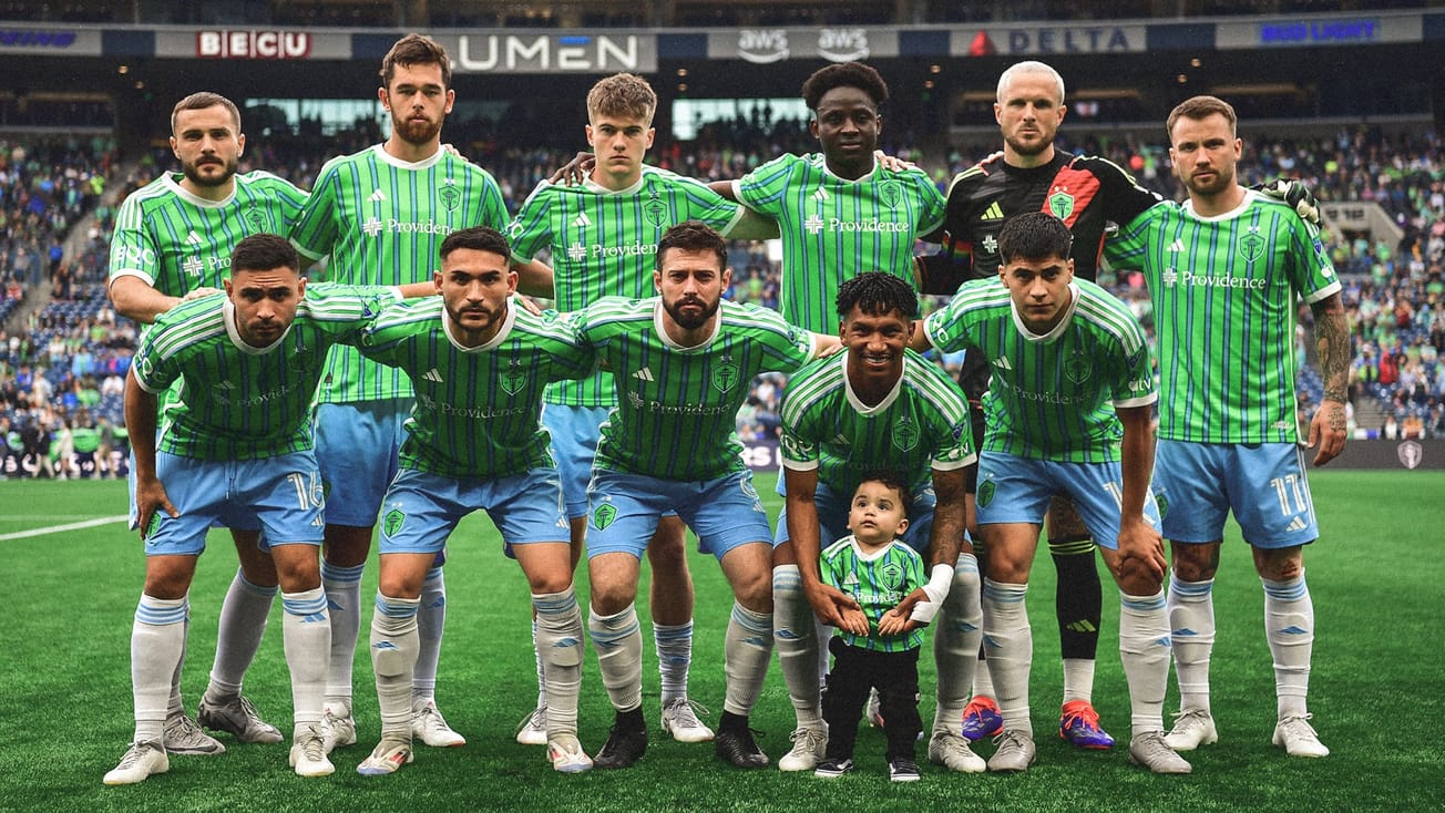 Seattle Sounders vs. Chicago Fire: community player ratings form