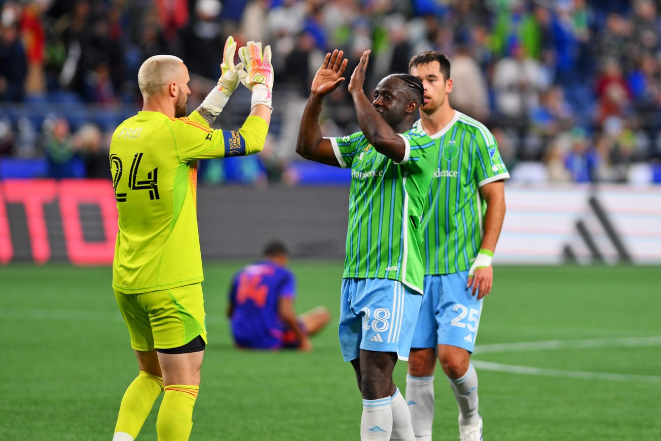 Ship's Log, October 12: Three Sounders deserve year-end award consideration
