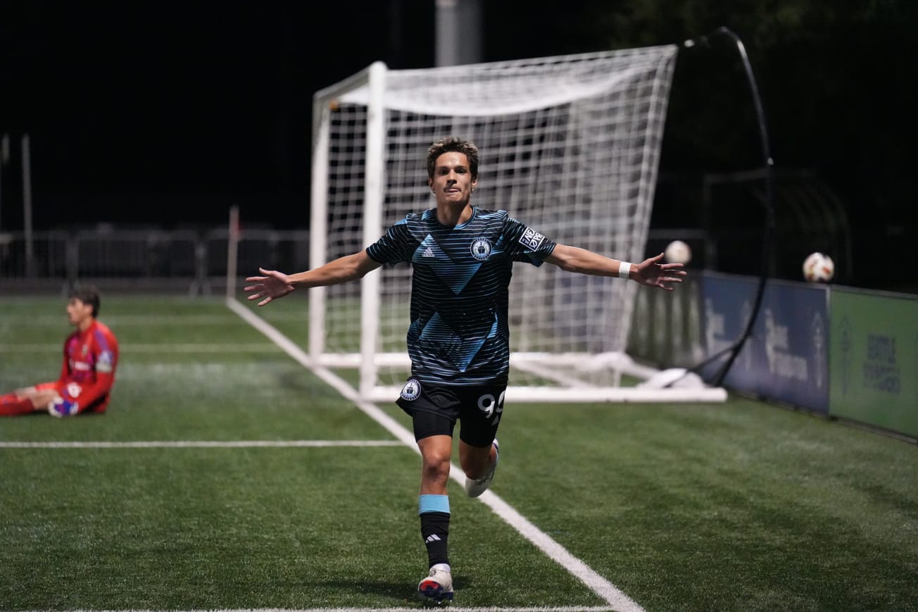 Defiance player reviews: Sebastian Gomez