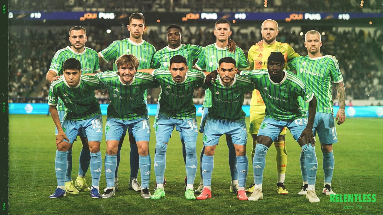 Seattle Sounders at LA Galaxy: community player ratings form