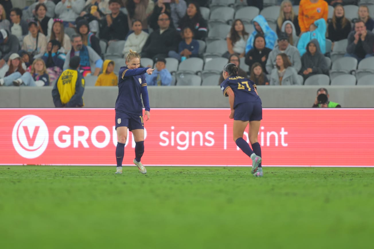 Reign at Wave: Highlights, stats, quotes