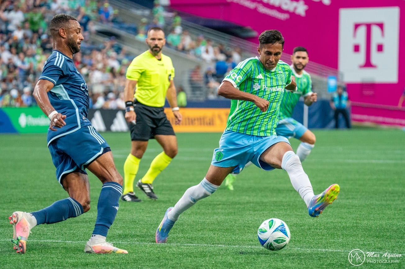 Danny Leyva completes move to Necaxa