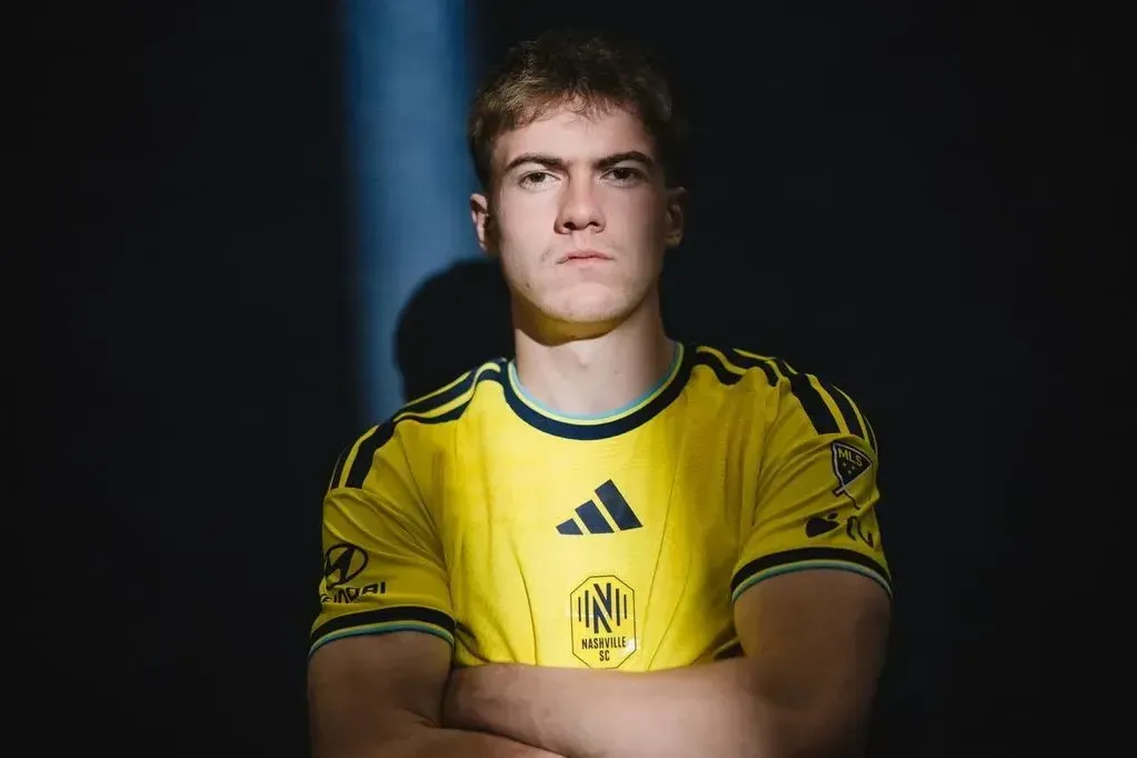 Reed Baker-Whiting officially moved to Nashville SC