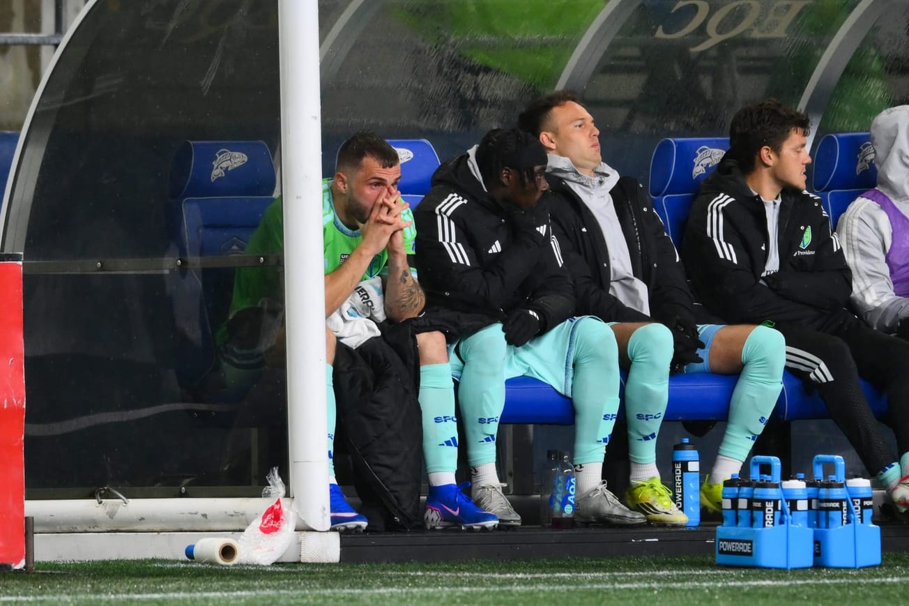 Jordan Morris will be out four weeks with quad strain